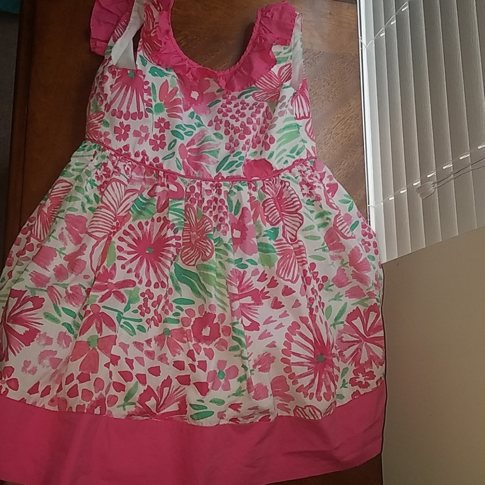 Girl dress